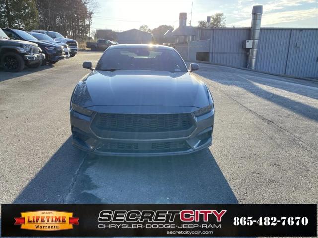 2024 Ford Mustang EcoBoost Fastback