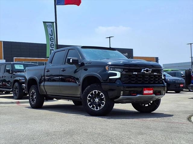 2023 Chevrolet Silverado 1500 4WD Crew Cab Short Bed ZR2