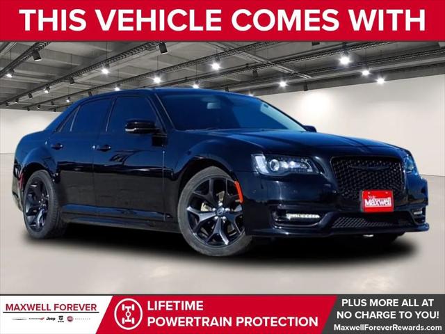 2021 Chrysler 300 Touring L