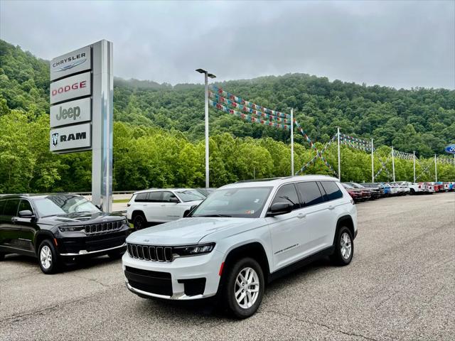 2021 Jeep Grand Cherokee L Laredo 4x4
