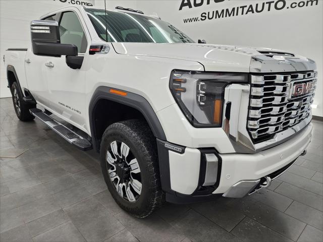 2024 GMC Sierra 2500HD 4WD Crew Cab Standard Bed Denali