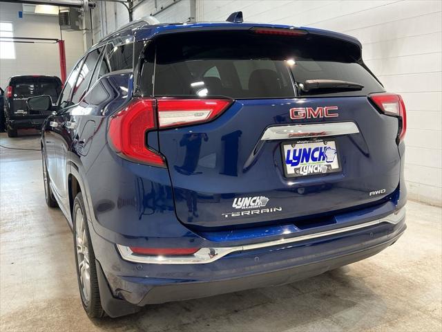 2023 GMC Terrain AWD Denali