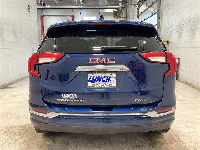 2023 GMC Terrain AWD Denali
