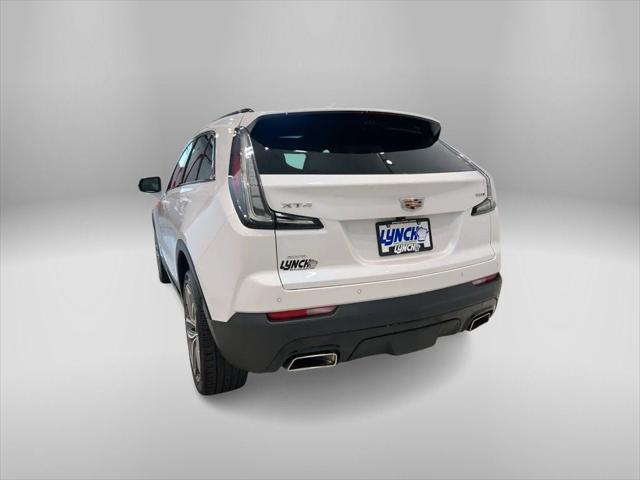 2022 Cadillac XT4 AWD Sport