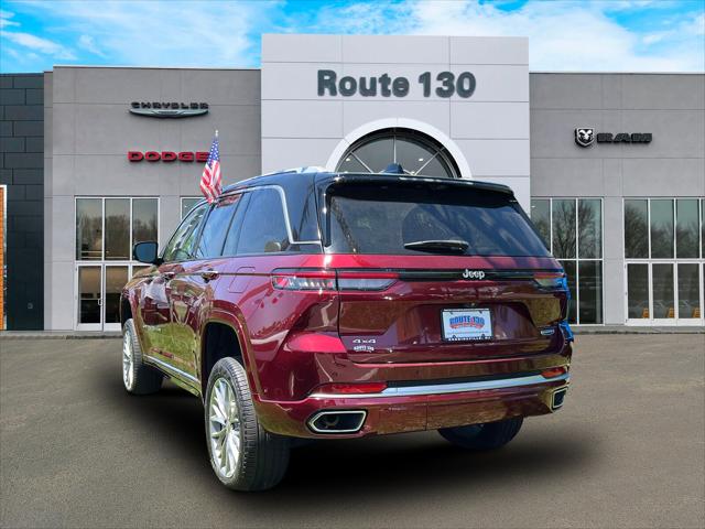 2022 Jeep Grand Cherokee Summit 4x4