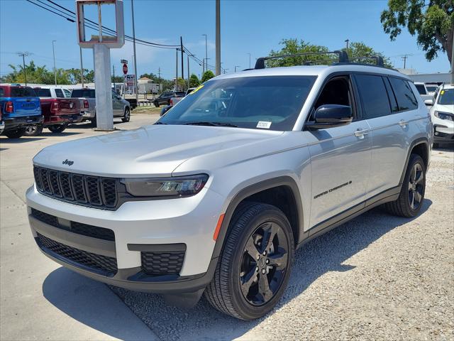 2023 Jeep Grand Cherokee L Altitude 4x4