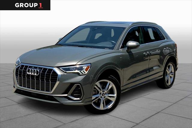2022 Audi Q3 Premium Plus 45 TFSI S line quattro Tiptronic