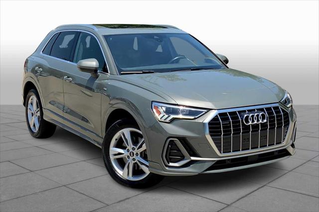 2022 Audi Q3 Premium Plus 45 TFSI S line quattro Tiptronic