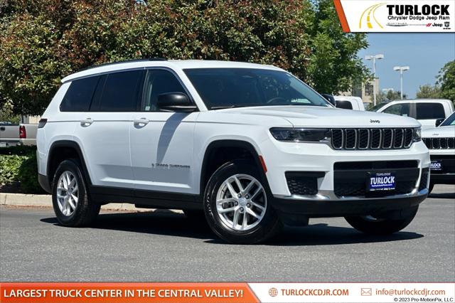 2023 Jeep Grand Cherokee L Laredo 4x4