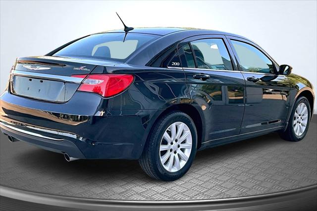 2014 Chrysler 200 Touring