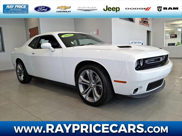 2022 Dodge Challenger SXT AWD