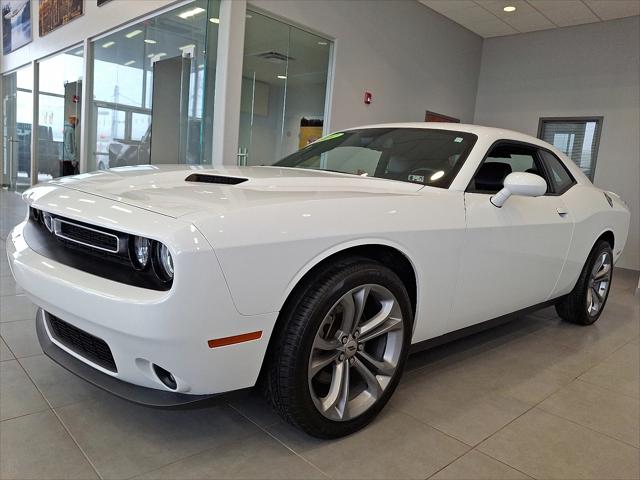 2022 Dodge Challenger SXT AWD