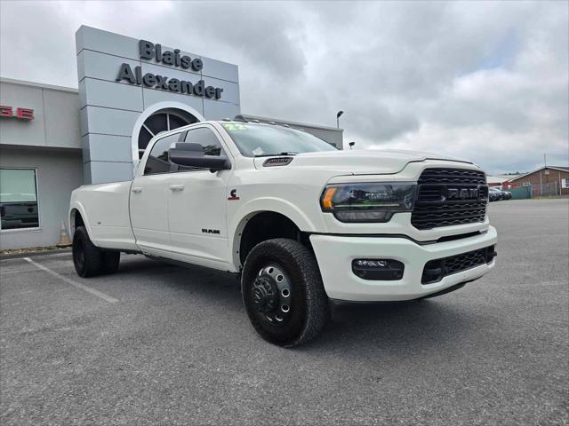 2022 RAM 3500 Limited Crew Cab 4x4 8 Box