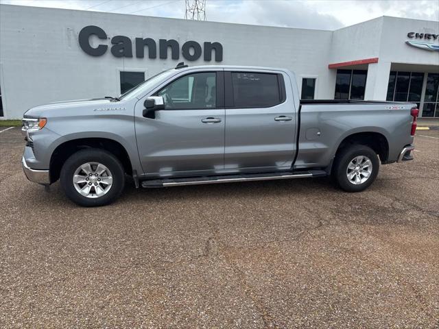 2024 Chevrolet Silverado 1500 4WD Crew Cab Standard Bed LT