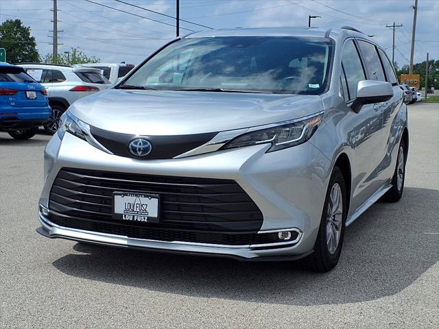 2022 Toyota Sienna XLE