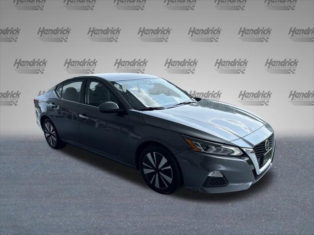 2022 Nissan Altima SV FWD