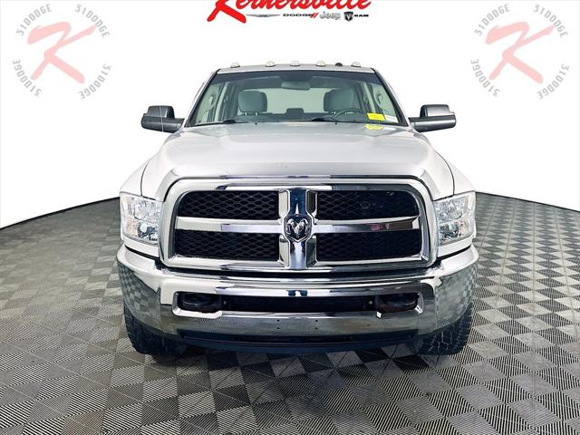 2018 RAM 3500 Tradesman Crew Cab 4x4 8 Box