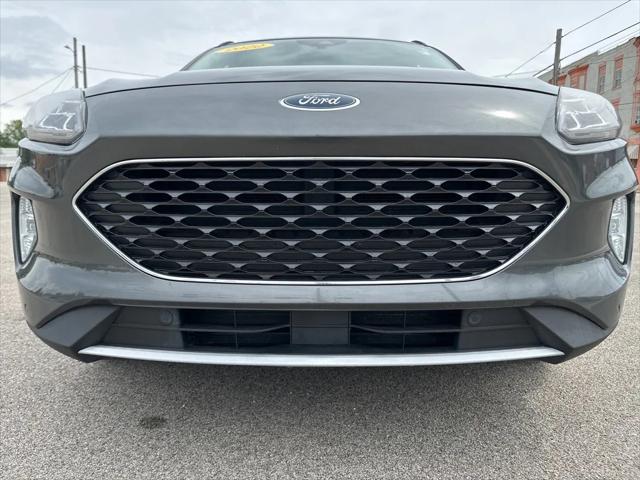 2020 Ford Escape Titanium Hybrid
