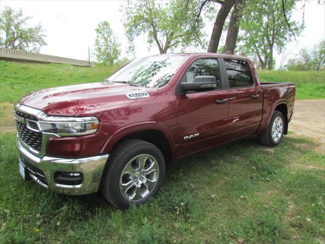 2025 RAM Ram 1500 RAM 1500 BIG HORN CREW CAB 4X4 57 BOX