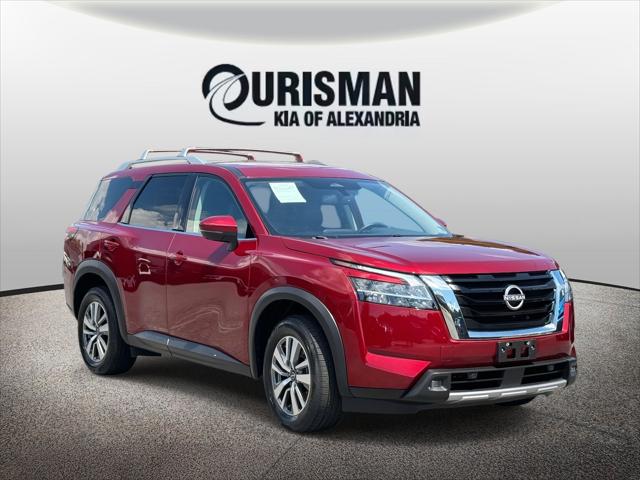 2022 Nissan Pathfinder SL 4WD