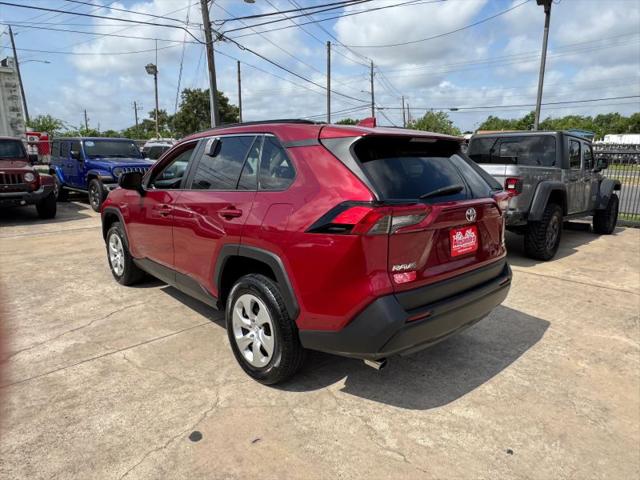 2019 Toyota RAV4 LE