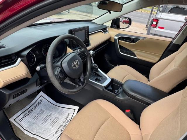 2019 Toyota RAV4 LE