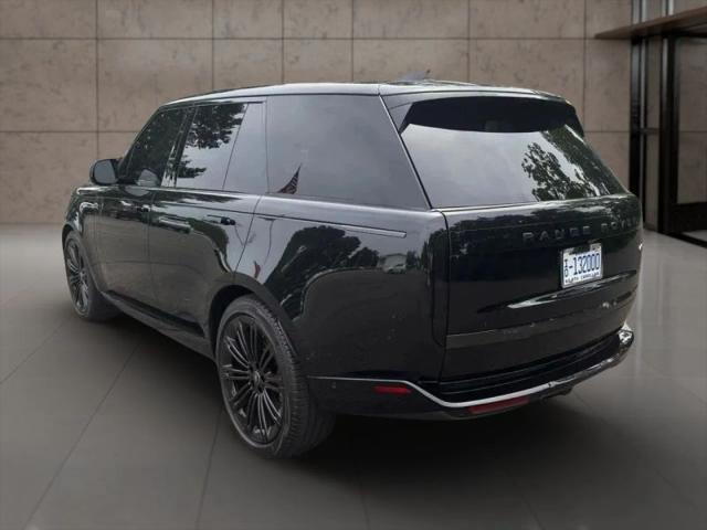 2023 Land Rover Range Rover P530 SE