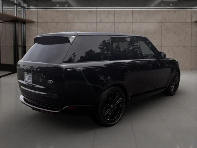 2023 Land Rover Range Rover P530 SE