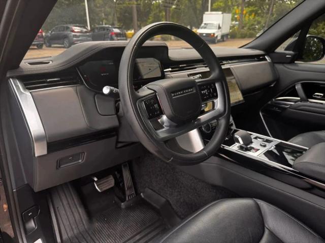 2023 Land Rover Range Rover P530 SE