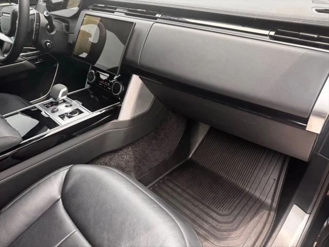 2023 Land Rover Range Rover P530 SE