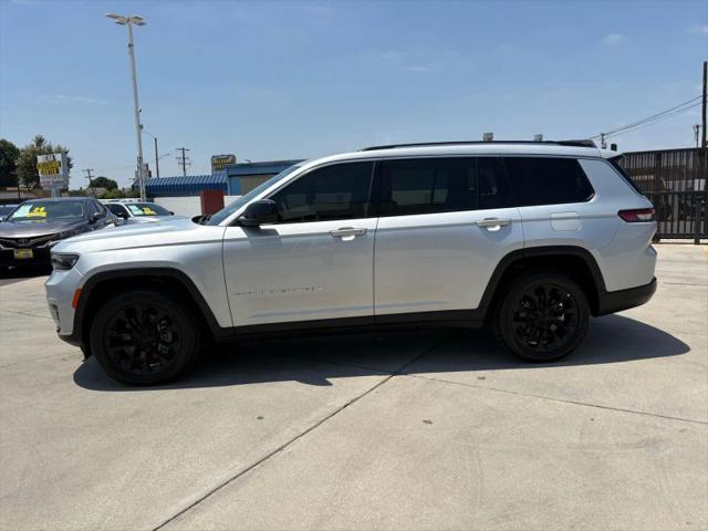 2023 Jeep Grand Cherokee L Laredo 4x4
