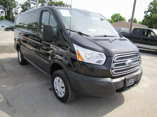2018 Ford Transit w/Sliding Side Door w/RWB