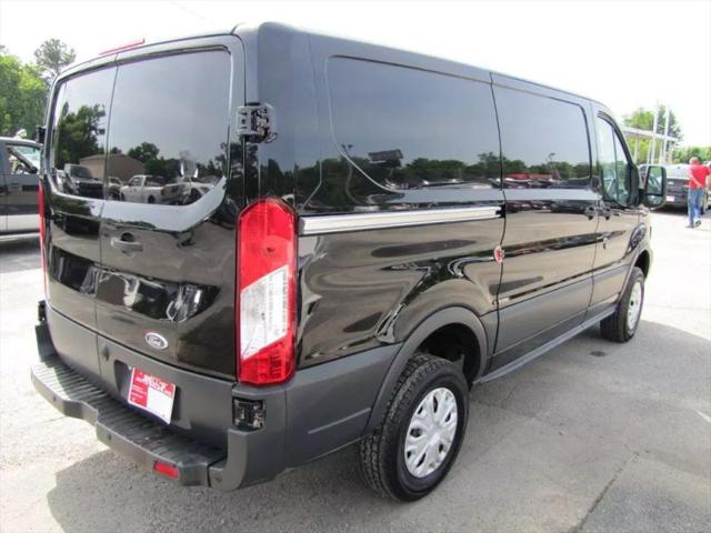 2018 Ford Transit w/Sliding Side Door w/RWB