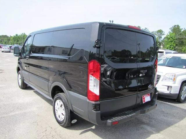 2018 Ford Transit w/Sliding Side Door w/RWB