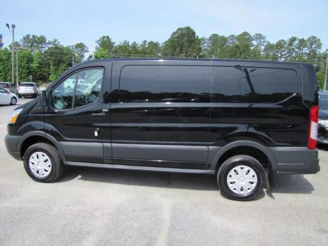 2018 Ford Transit w/Sliding Side Door w/RWB