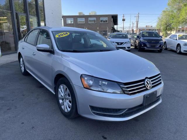 2014 Volkswagen Passat 1.8T Wolfsburg Edition