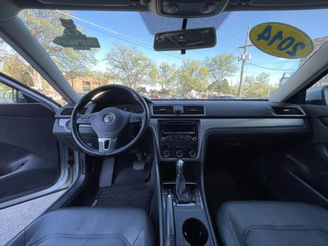 2014 Volkswagen Passat 1.8T Wolfsburg Edition