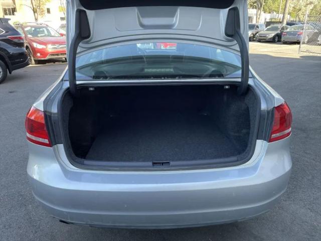 2014 Volkswagen Passat 1.8T Wolfsburg Edition