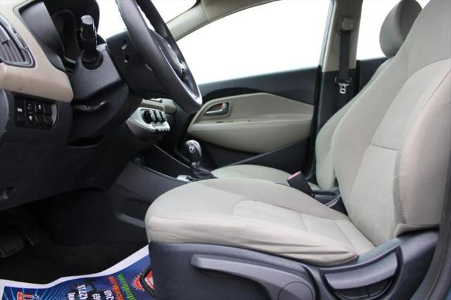 2016 Kia Rio LX