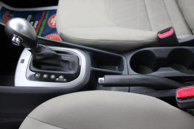 2016 Kia Rio LX