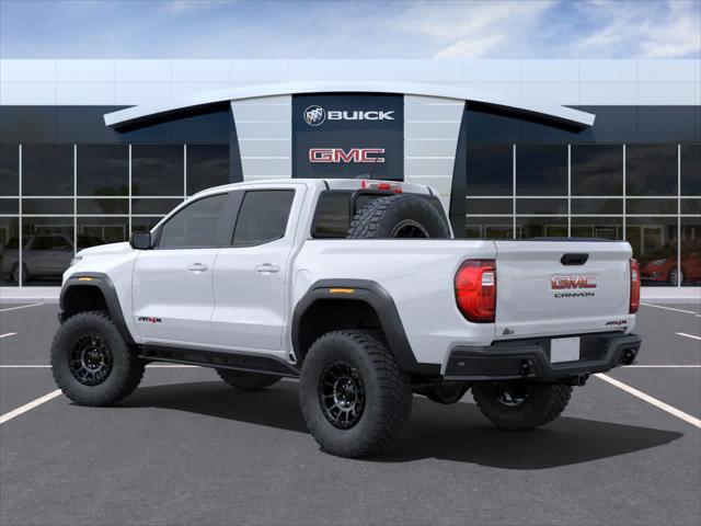 2025 GMC Canyon 4WD AT4