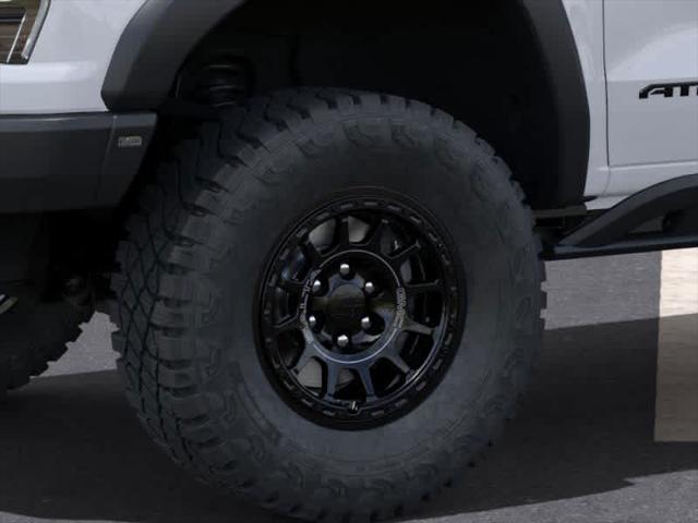 2025 GMC Canyon 4WD AT4