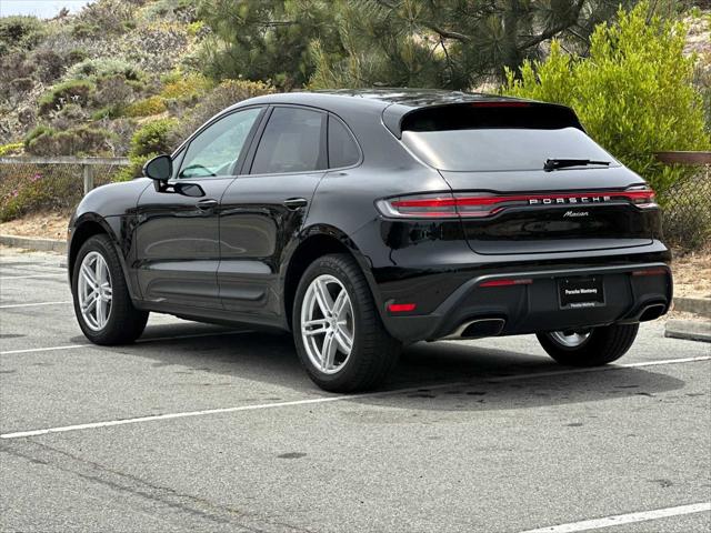2025 Porsche Macan T