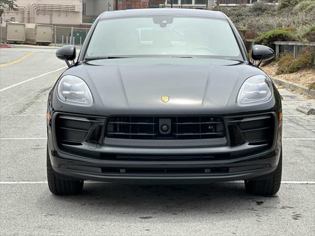 2025 Porsche Macan T