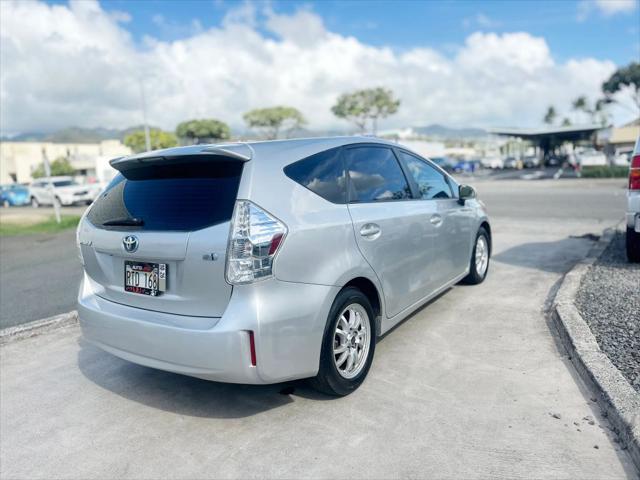 2012 Toyota Prius v Five