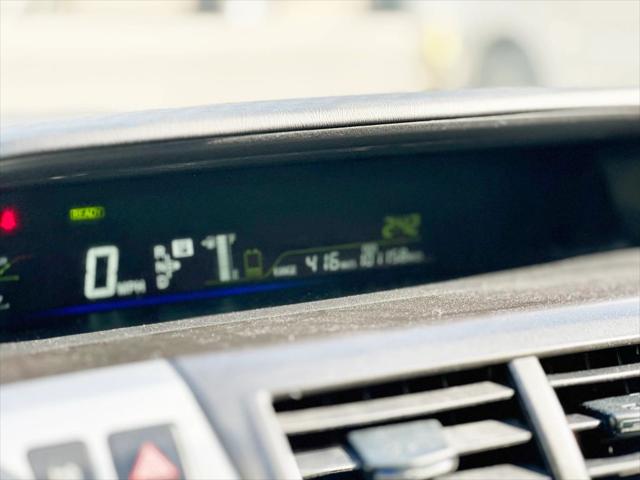 2012 Toyota Prius v Five