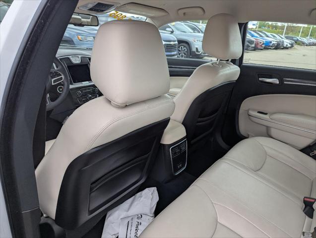 Used 2022 Chrysler 300 For Sale in Jackson, MI