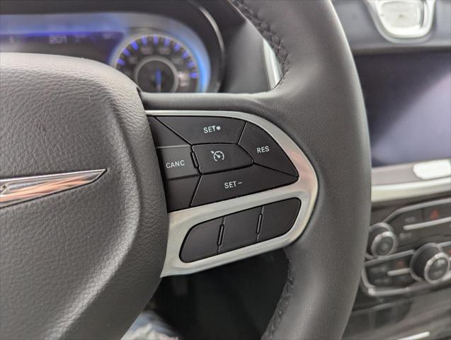 Used 2022 Chrysler 300 For Sale in Jackson, MI