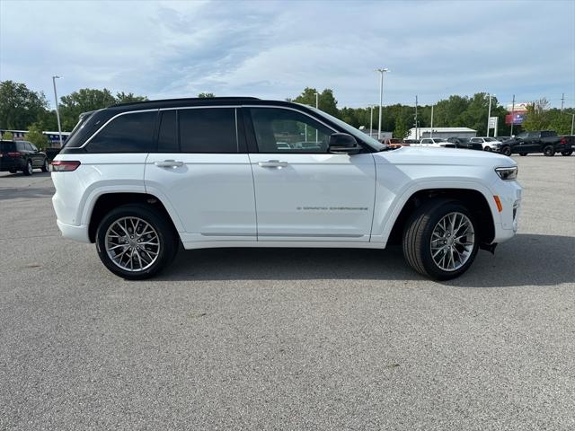 2025 Jeep Grand Cherokee GRAND CHEROKEE SUMMIT 4X4