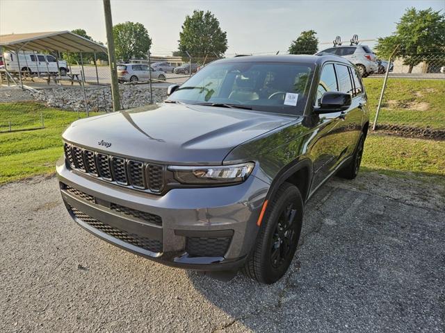 2024 Jeep Grand Cherokee L Altitude 4x4